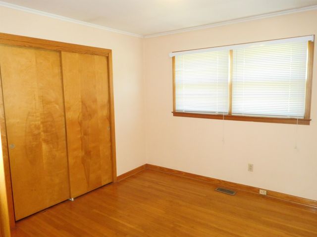 217 Peoples Creek Road Road, Gaffney, SC 29340