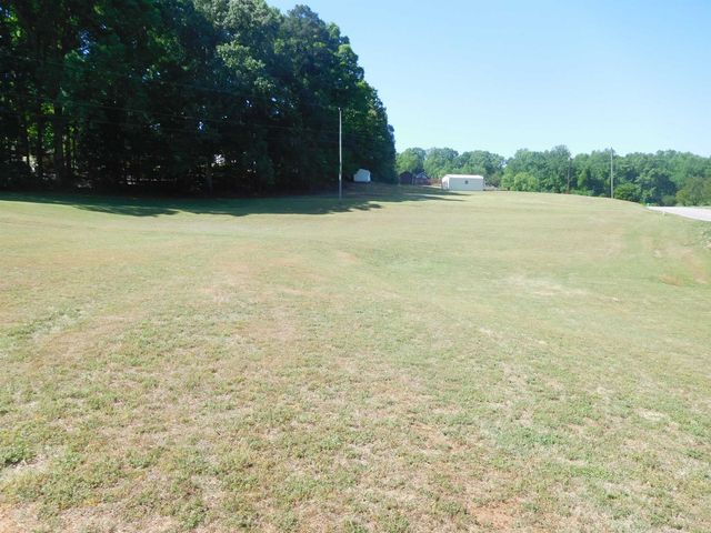 217 Peoples Creek Road Road, Gaffney, SC 29340