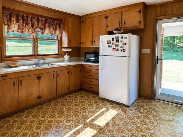 217 Peoples Creek Road Road, Gaffney, SC 29340