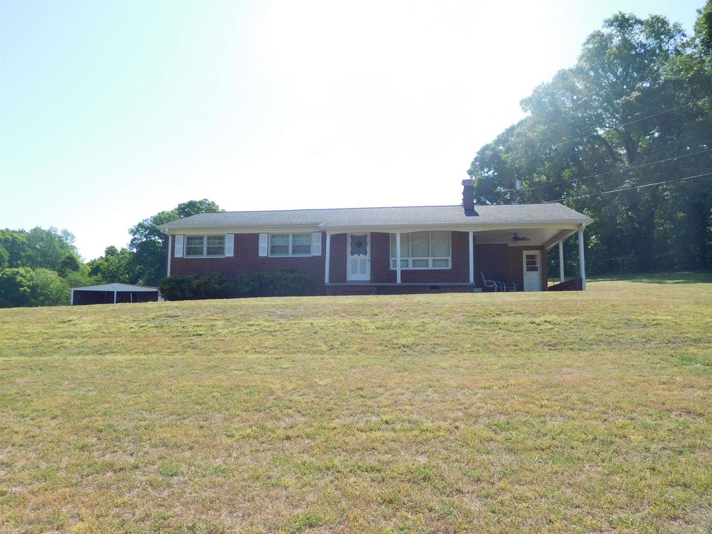 217 Peoples Creek Road Road, Gaffney, SC 29340