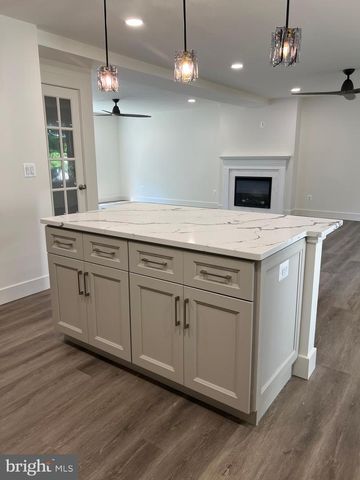 8035 GEORGIA CT, Severn, MD 21144