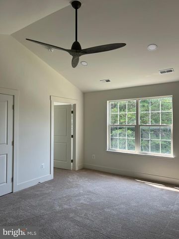 8035 GEORGIA CT, Severn, MD 21144