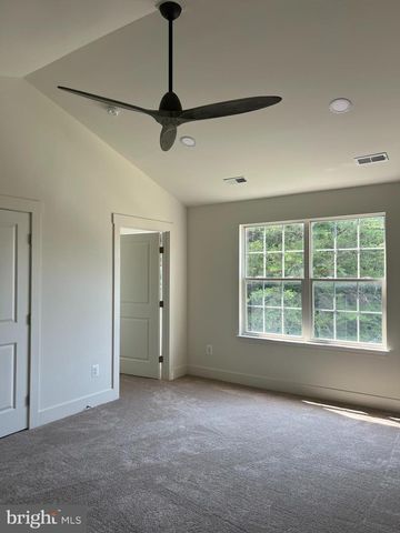 8035 GEORGIA CT, Severn, MD 21144