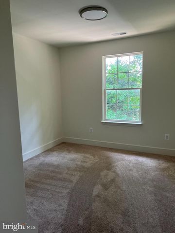 8035 GEORGIA CT, Severn, MD 21144