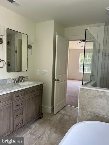 8035 GEORGIA CT, Severn, MD 21144