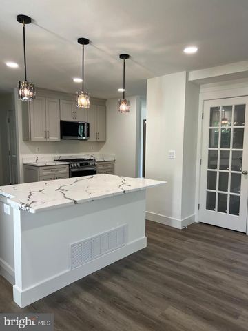 8035 GEORGIA CT, Severn, MD 21144