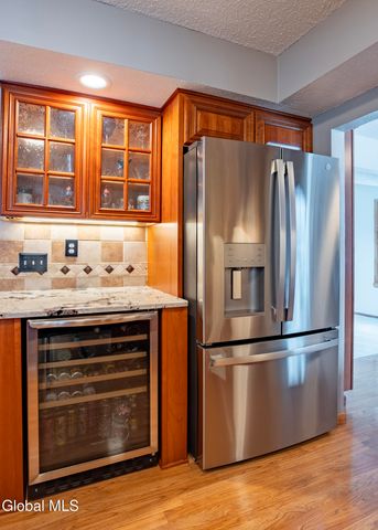 42 Capitol Place, East Greenbush, NY 12144