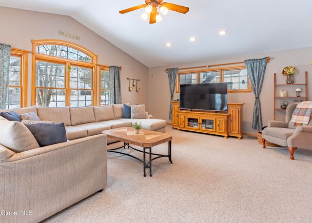 42 Capitol Place, East Greenbush, NY 12144