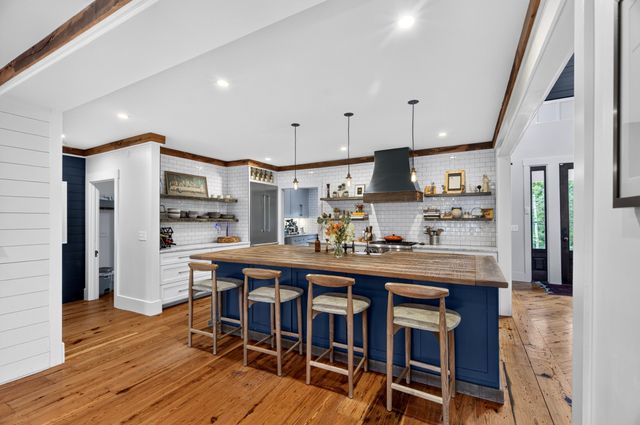 1139 McAlpine Ave, Nashville, TN 37216