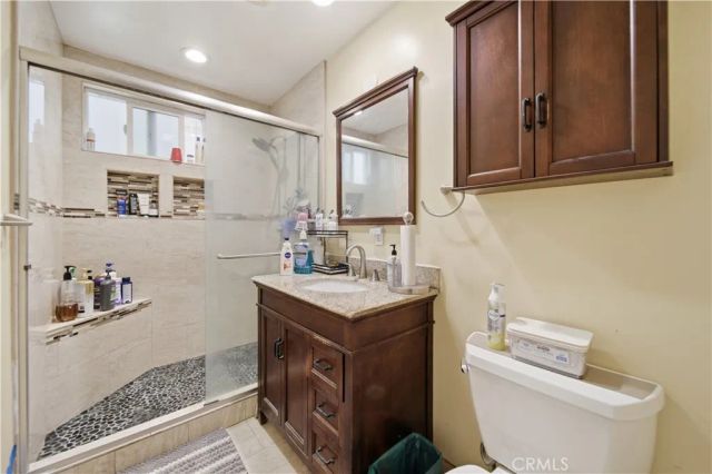 4139 Normal, Los Angeles, CA 90029