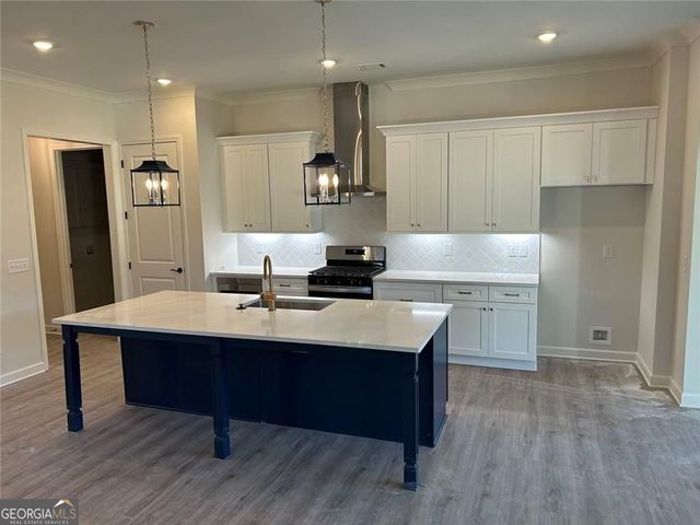 2000 Homestead Court, Woodstock, GA 30189