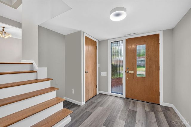 708 Danvers Drive, Forest Park, OH 45240