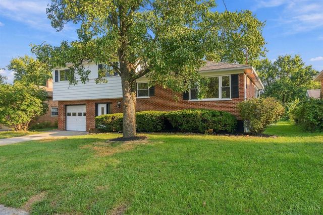 708 Danvers Drive, Forest Park, OH 45240