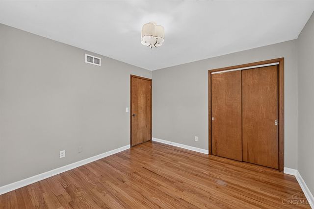 708 Danvers Drive, Forest Park, OH 45240