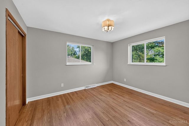 708 Danvers Drive, Forest Park, OH 45240
