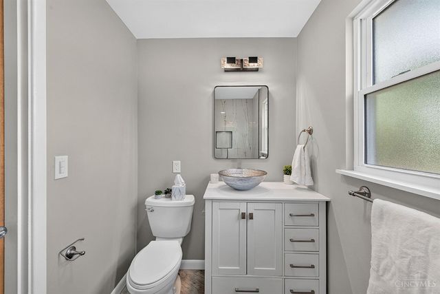 708 Danvers Drive, Forest Park, OH 45240