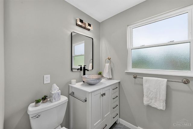 708 Danvers Drive, Forest Park, OH 45240