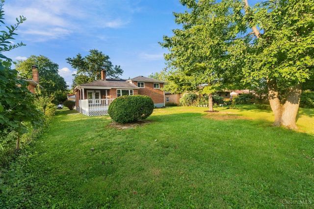 708 Danvers Drive, Forest Park, OH 45240