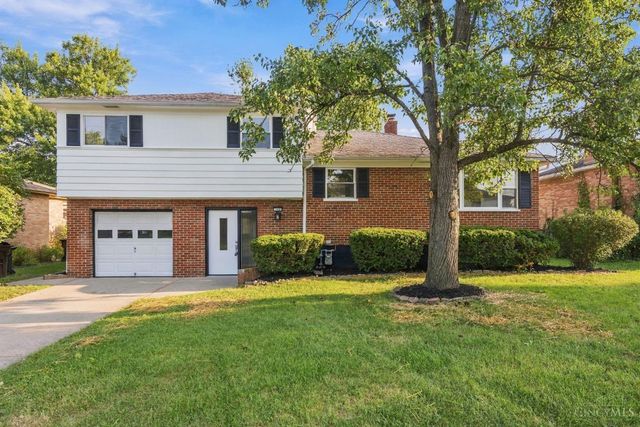 708 Danvers Drive, Forest Park, OH 45240