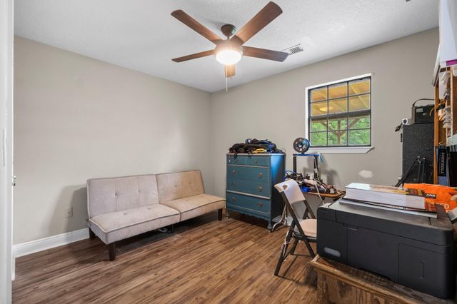 347 Myrow Road, Livingston, TX 77351