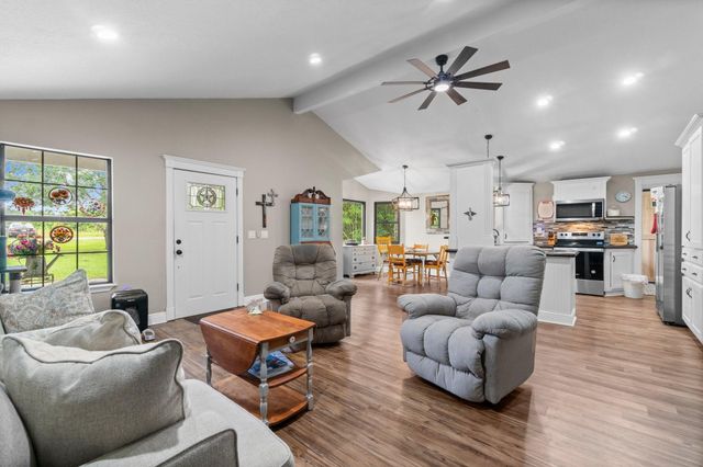 347 Myrow Road, Livingston, TX 77351