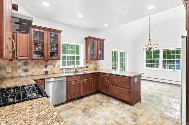 39 Jacob Rumph Court, Montgomery, NY 12549