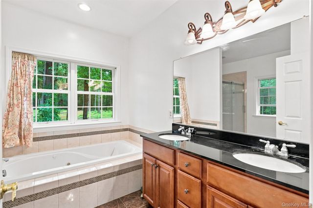 39 Jacob Rumph Court, Montgomery, NY 12549