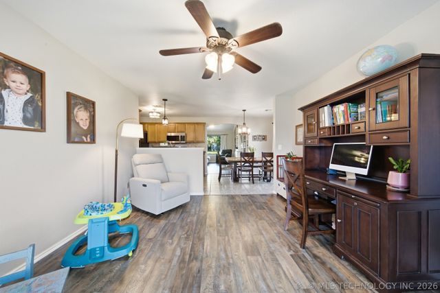 20301 E 44th Street S, Broken Arrow, OK 74014