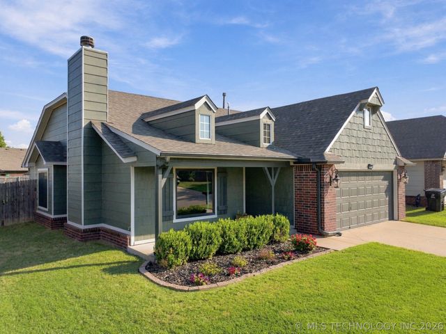 20301 E 44th Street S, Broken Arrow, OK 74014