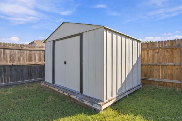 20301 E 44th Street S, Broken Arrow, OK 74014