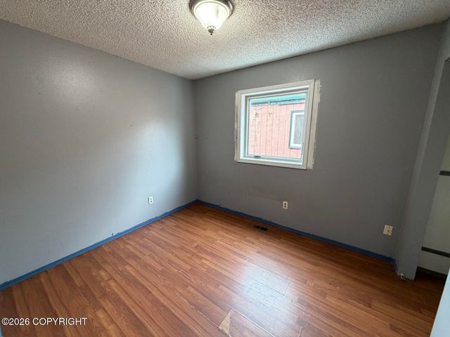 561 Izembek Circle, Anchorage, AK 99508