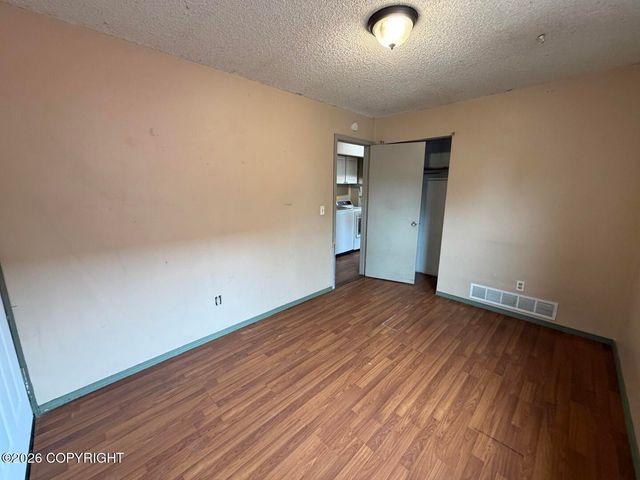 561 Izembek Circle, Anchorage, AK 99508