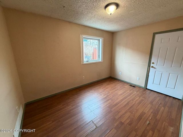 561 Izembek Circle, Anchorage, AK 99508