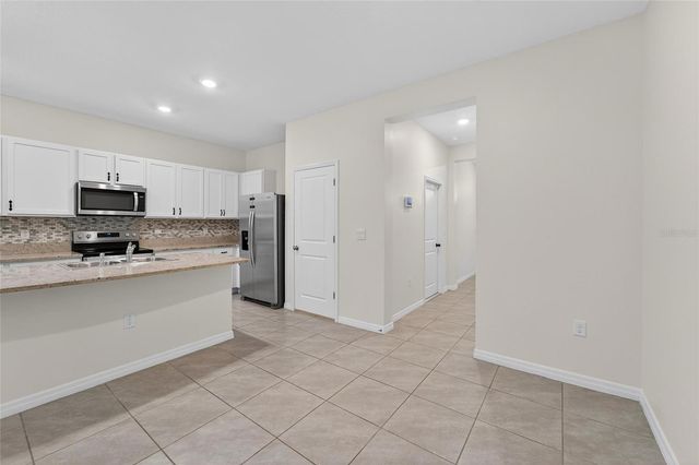 5068 CAPTAIN DAVIS DRIVE, Wimauma, FL 33598