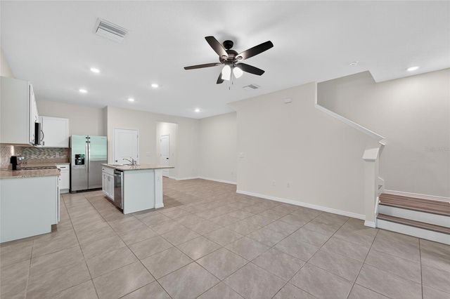 5068 CAPTAIN DAVIS DRIVE, Wimauma, FL 33598