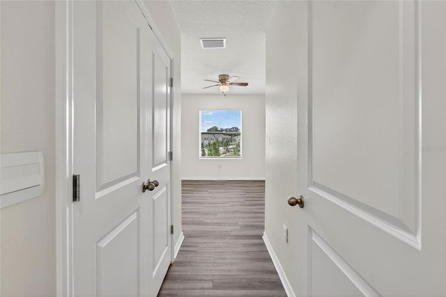 5068 CAPTAIN DAVIS DRIVE, Wimauma, FL 33598