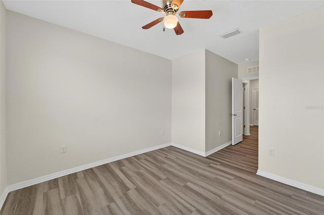 5068 CAPTAIN DAVIS DRIVE, Wimauma, FL 33598