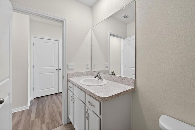 5068 CAPTAIN DAVIS DRIVE, Wimauma, FL 33598