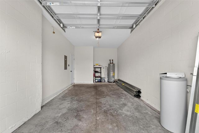 5068 CAPTAIN DAVIS DRIVE, Wimauma, FL 33598