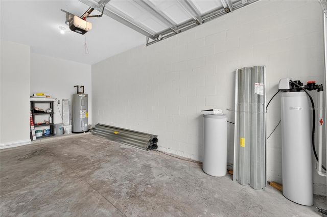 5068 CAPTAIN DAVIS DRIVE, Wimauma, FL 33598