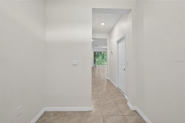 5068 CAPTAIN DAVIS DRIVE, Wimauma, FL 33598