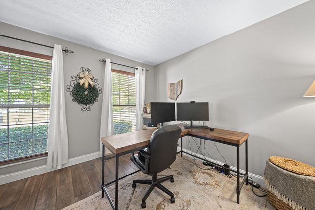 9021 Ellersly Drive, Lewis Center, OH 43035