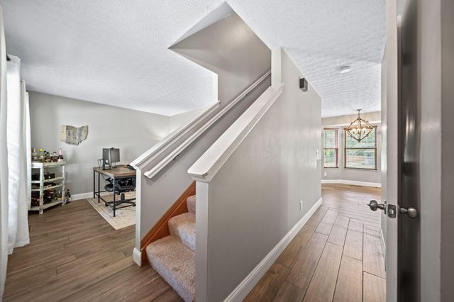 9021 Ellersly Drive, Lewis Center, OH 43035