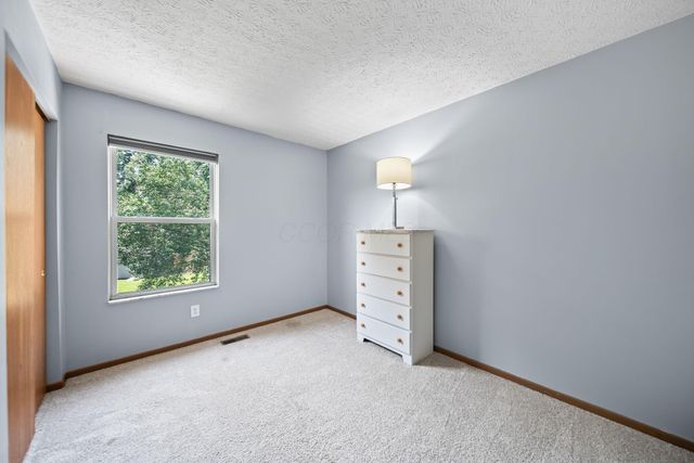 9021 Ellersly Drive, Lewis Center, OH 43035