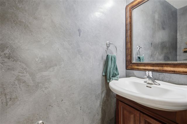 10224 Beard Ave, Austin, TX 78748