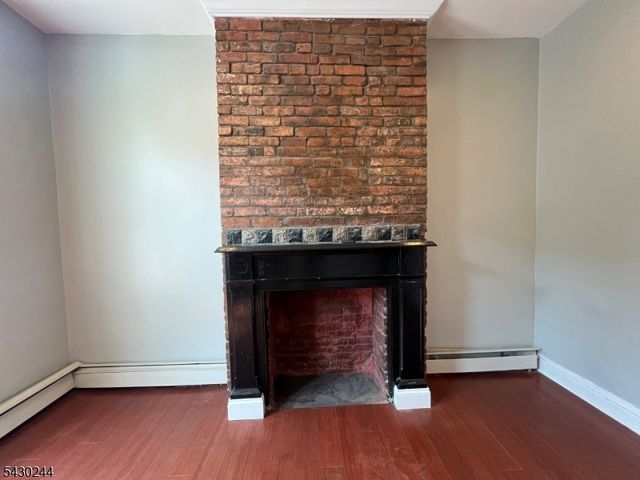17 8Th Ave, Newark City, NJ 07104