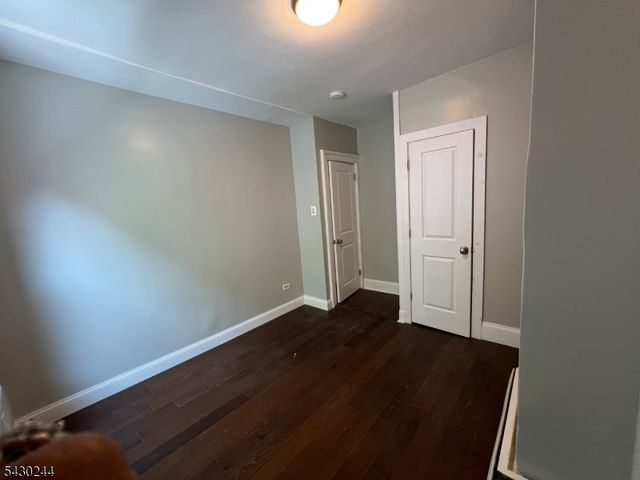 17 8Th Ave, Newark City, NJ 07104
