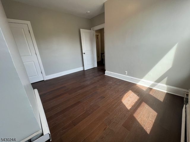 17 8Th Ave, Newark City, NJ 07104