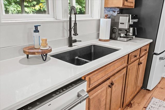 182 Steeple View Drive, Georgia, VT 05468
