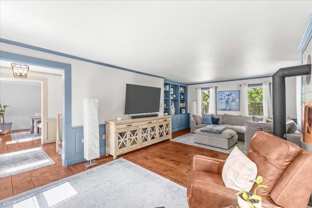 182 Steeple View Drive, Georgia, VT 05468